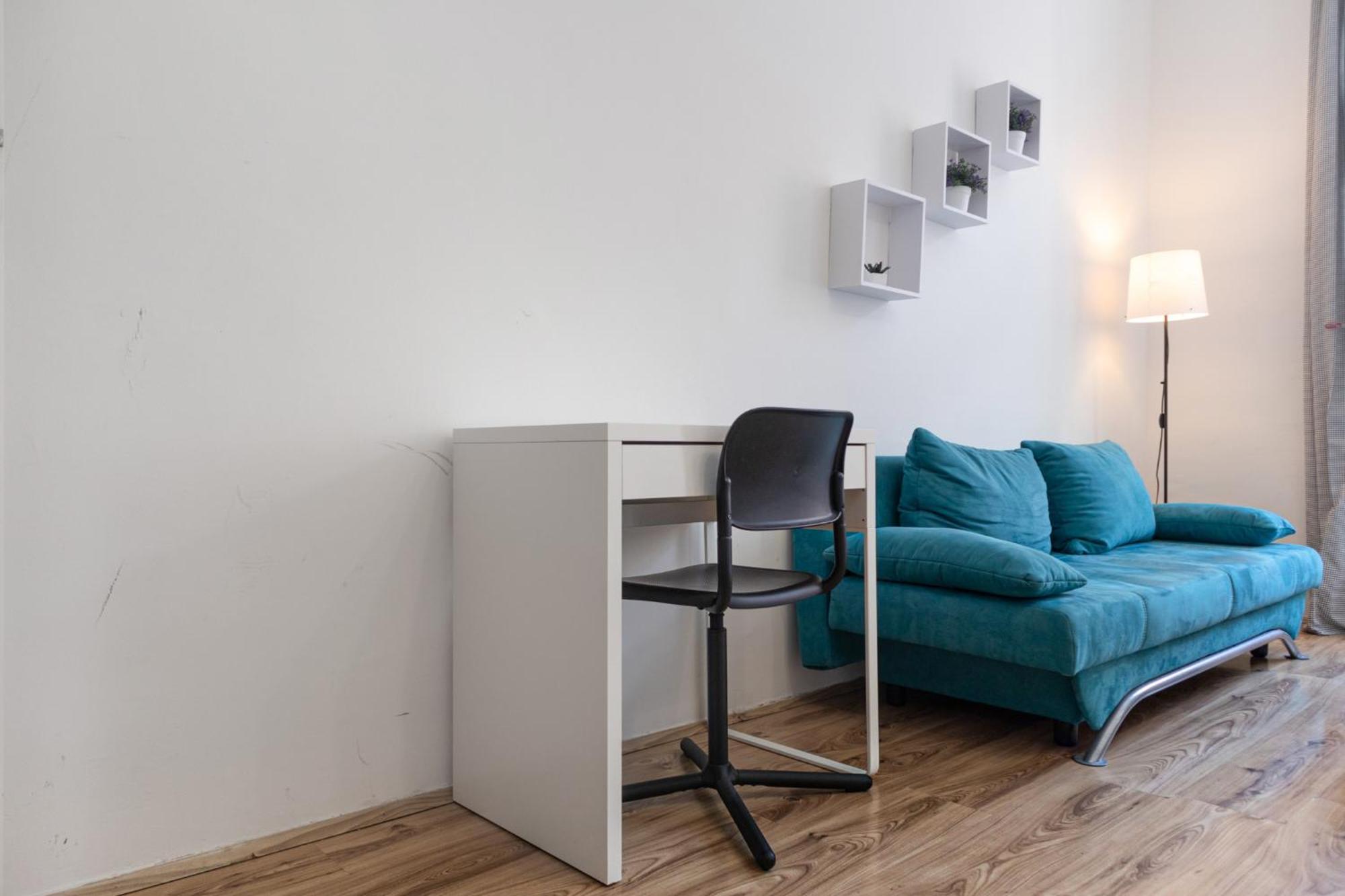 Appartement Lovely 2br With Ideal Location Wenen